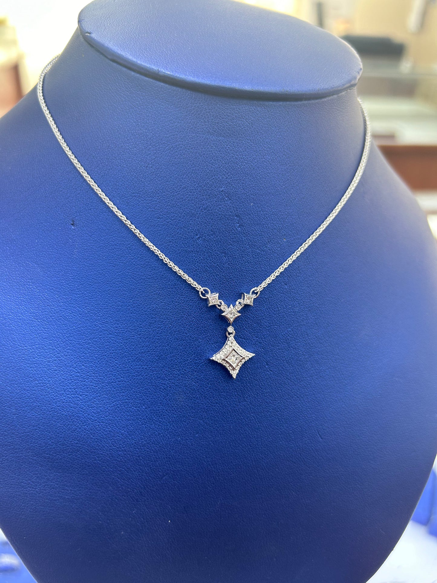 White Gold Diamond Star Set Necklace
