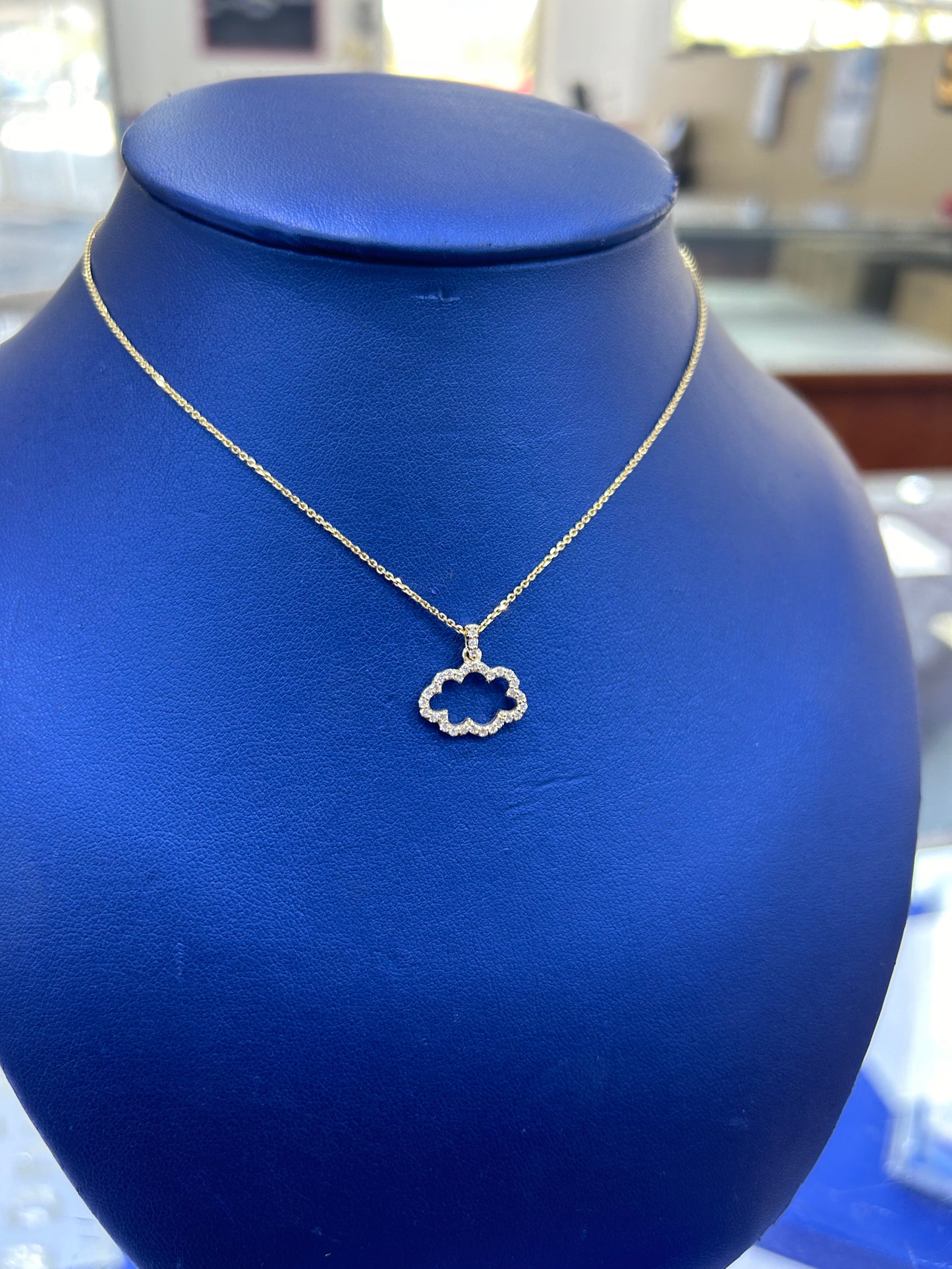 Yellow Gold Diamond Cloud